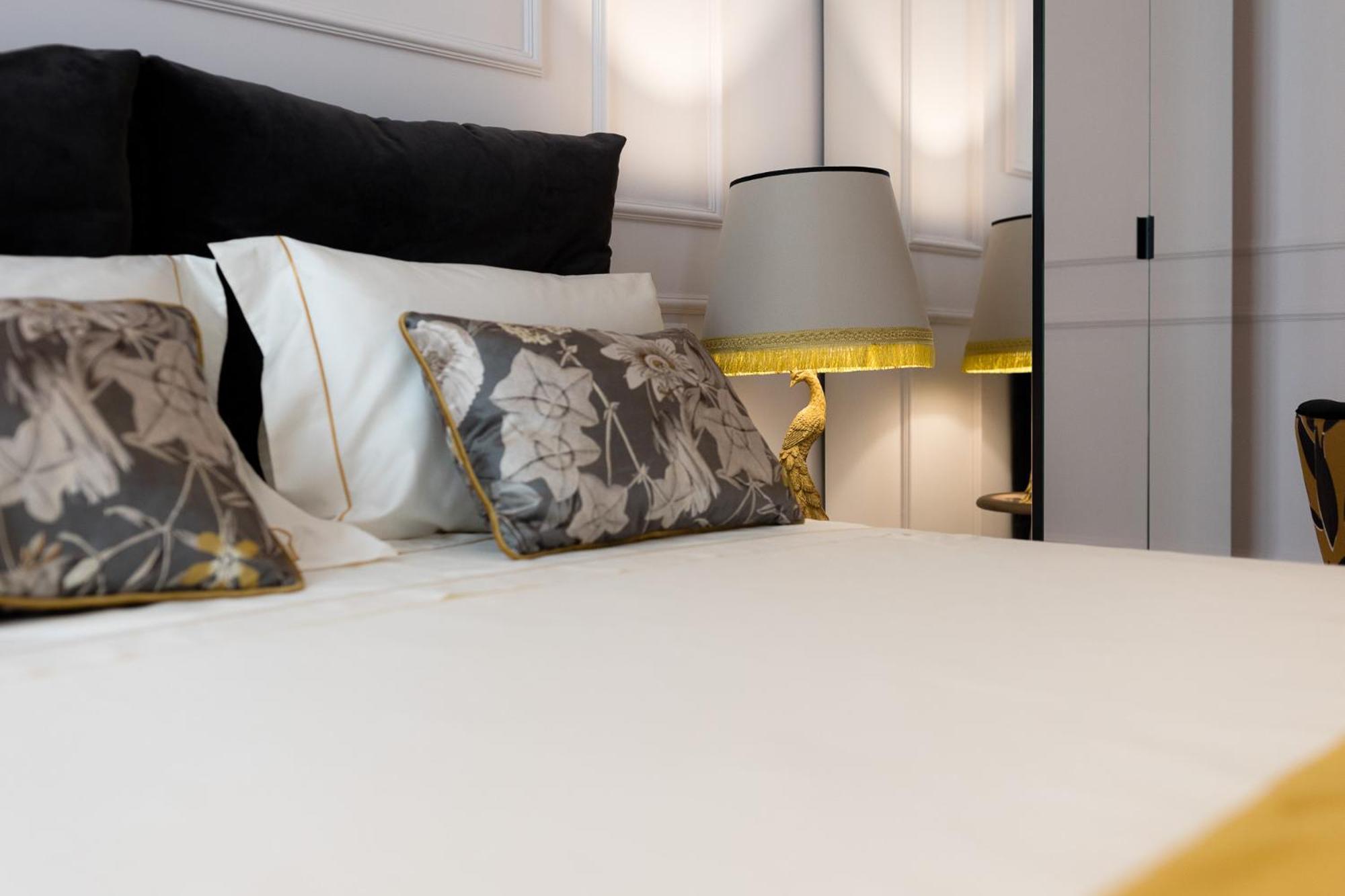Le Cinque Lampade Florence Suites Exteriör bild